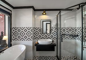 Vang Luang Hotel