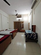 JJ Lawns And Resort