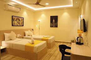 Hotel Green Parrot