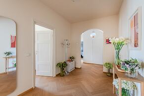 Casa Dante in Lucca With 3 Bedrooms and 2 Bathrooms