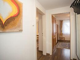 Gemutliche Wohnung Nahe Zentrum und Skigebiet