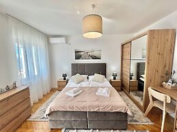 Apartment Frano