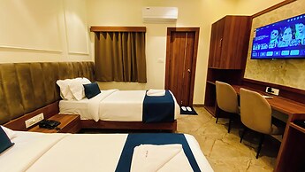 The Velar Hotel, Vijay Nagar