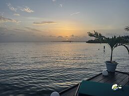 Coral Bay Bungalows