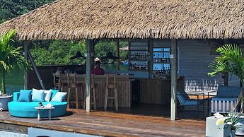 Coral Bay Bungalows