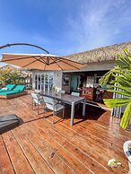 Coral Bay Bungalows