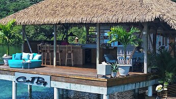 Coral Bay Bungalows