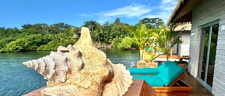 Coral Bay Bungalows