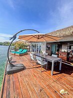 Coral Bay Bungalows