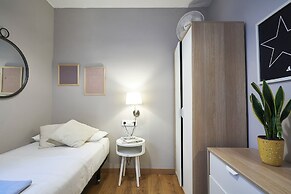 BeBarceloner Eixample Apartments