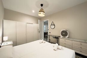 BeBarceloner Eixample Apartments