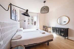 BeBarceloner Eixample Apartments