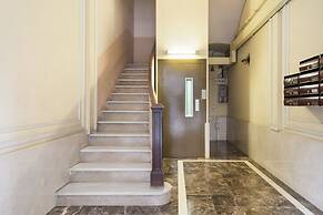 BeBarceloner Eixample Apartments