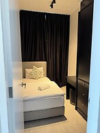 Residence Axon Bukit Bintang by TaheeenS