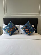 Residence Axon Bukit Bintang by TaheeenS