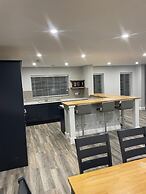 Spacious 5Br Home - Country View - Close to Galway