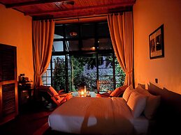 IGWARA LODGE