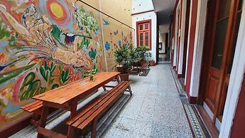 Hostelmo Hotel & Hostel