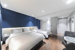 hound hotel