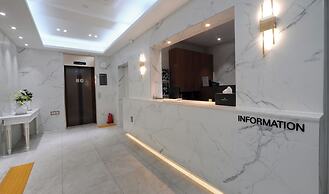 hound hotel