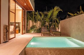 Villa Kayu Pererenan