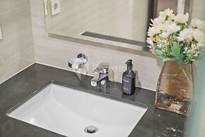 Cardea Aparthotel by Kozystay - Senayan