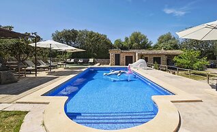 Nice Holiday Home With Private Pool