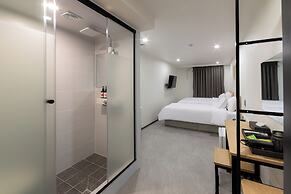 Stayz437 Jongno