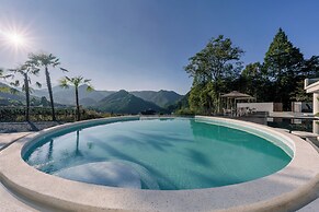 Wild Persimmon Warm Soup Homestay