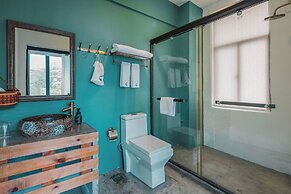 HAJANA Beachside Homestay