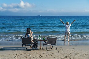 HAJANA Beachside Homestay