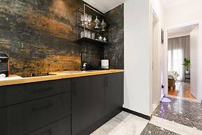 Luxury 5 by OTOTO