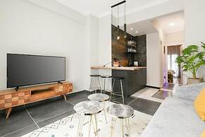 Luxury 5 by OTOTO