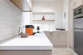 Luxury 3 by OTOTO