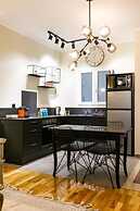 Luxury B by OTOTO