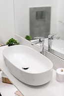 Luxury A by OTOTO