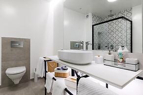 Luxury A by OTOTO