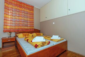 Apartman Mira