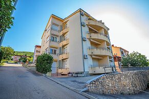 Apartman Mira