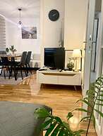 Tiara Vracar Apartment