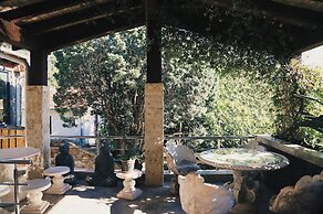 Mahakala Center
