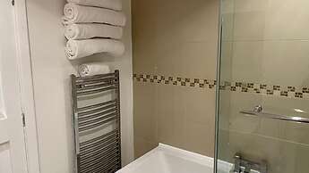 2 Bed 'cosy Cottage' Central Bawtry High End Decor