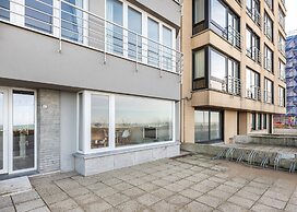 Apartment on Zeedijk With Stunning Sea Views
