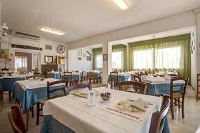 HOTEL AMEDEA