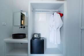 Zen Suites & Spa