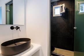 Zen Suites & Spa