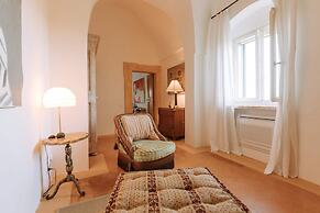 Masseria Lamacoppa Exclusive Estate Near Ostuni