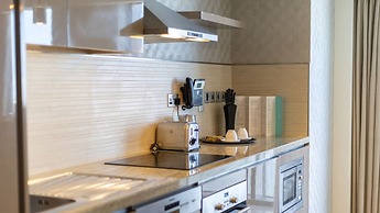 Luxury 1BR Near Dubai Frame Prime Location