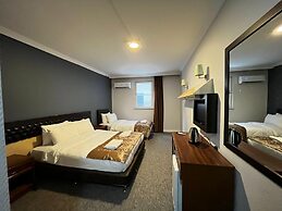 Grand S&S Hotel