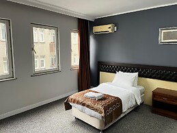 Grand S&S Hotel